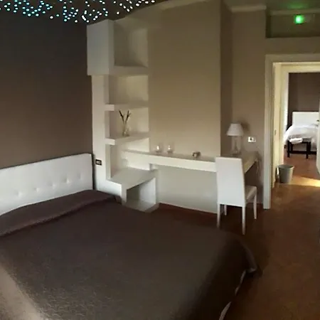 Rocca Di Nocleg ze śniadaniem 4*