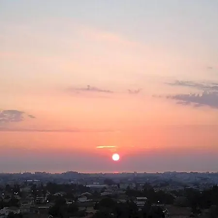 לינה וארוחת בוקר Rocca Di 4*