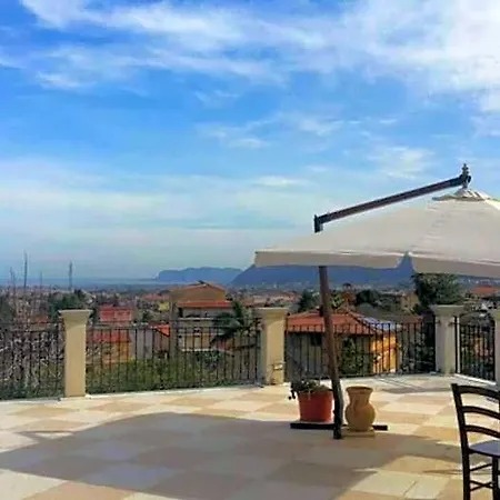 לינה וארוחת בוקר Rocca Di 4*