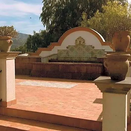 Rocca Di 4* מונריאלה
