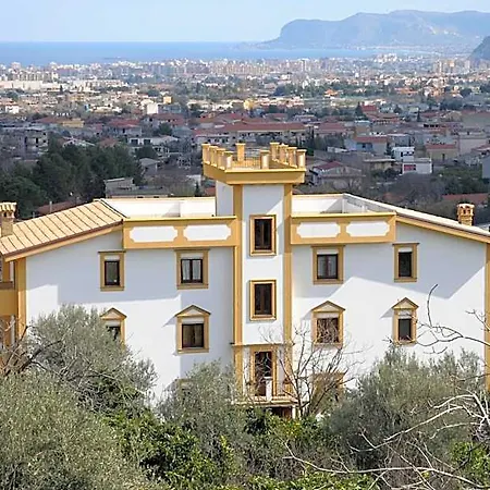Rocca Di Bed & Breakfast