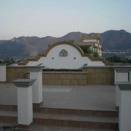 住宿加早餐酒店 罗卡迪蒙雷亚莱酒店 蒙雷亚莱